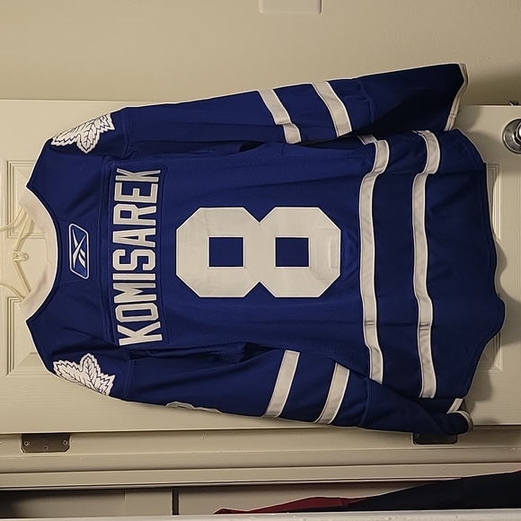 Toronto Maple Leafs authentic hockey jersey - Picture 2 of 4